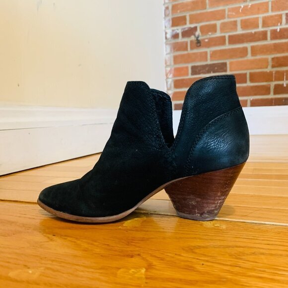 Frye Regina Heel Ankle Boot - Size 8 - Picture 7 of 16
